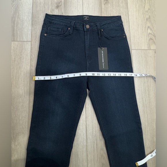 JUSTBLACK Dark Wash Skinny Jeans. STRETCH - Picture 5 of 11